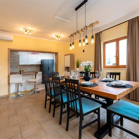 Donji Brgat Vila Vergatum-Privacy,Gym,Billiards,Table Tennis מראה חיצוני תמונה